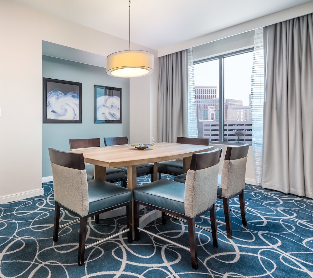 Club Wyndham Desert Blue — Hotel rooms in Las Vegas, Nevada