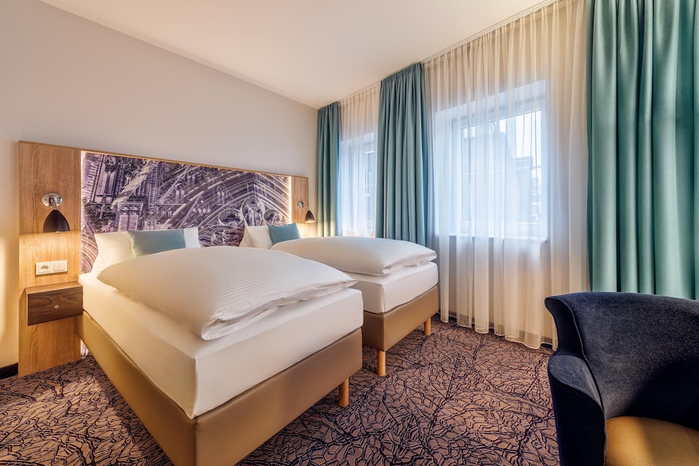 CityClass Hotel Alter Markt — Hotel rooms in Cologne, North Rhine-Westphalia