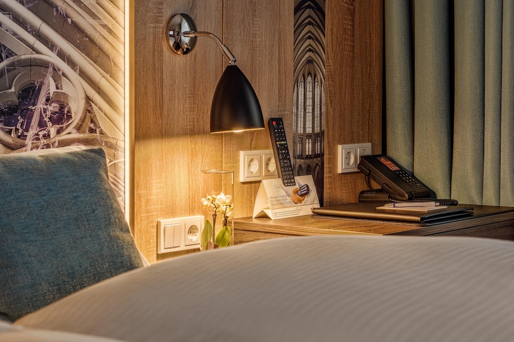 CityClass Hotel Alter Markt — Hotel rooms in Cologne, North Rhine-Westphalia
