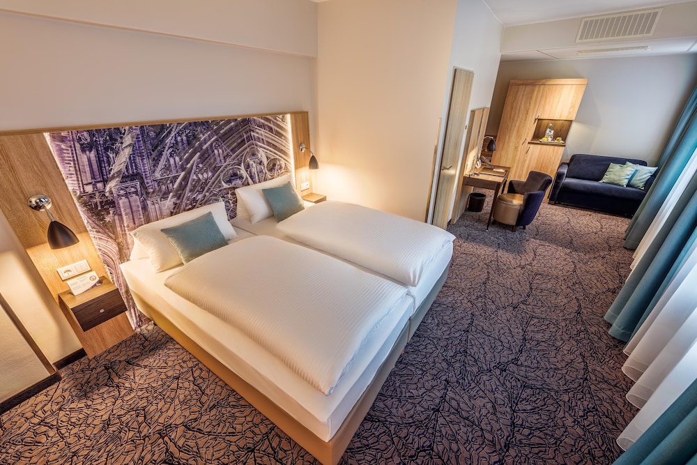 CityClass Hotel Alter Markt — Hotel rooms in Cologne, North Rhine-Westphalia