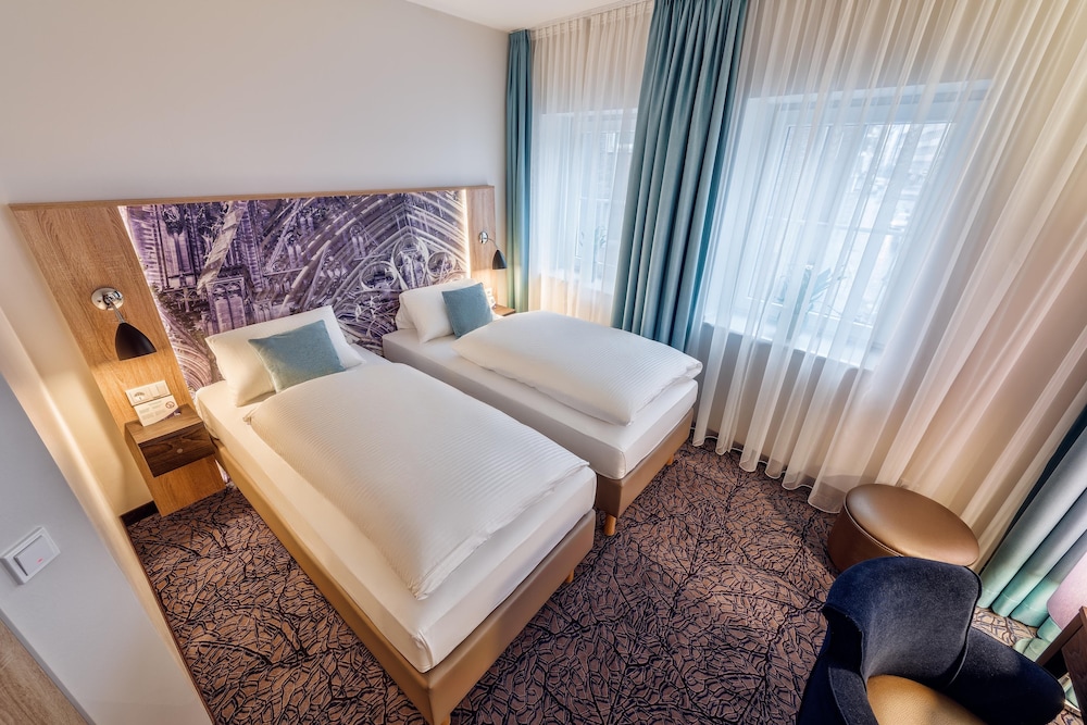 CityClass Hotel Alter Markt — Hotel rooms in Cologne, North Rhine-Westphalia