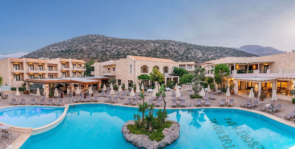 Cactus Royal Resort & Spa — Main photo in Stalida