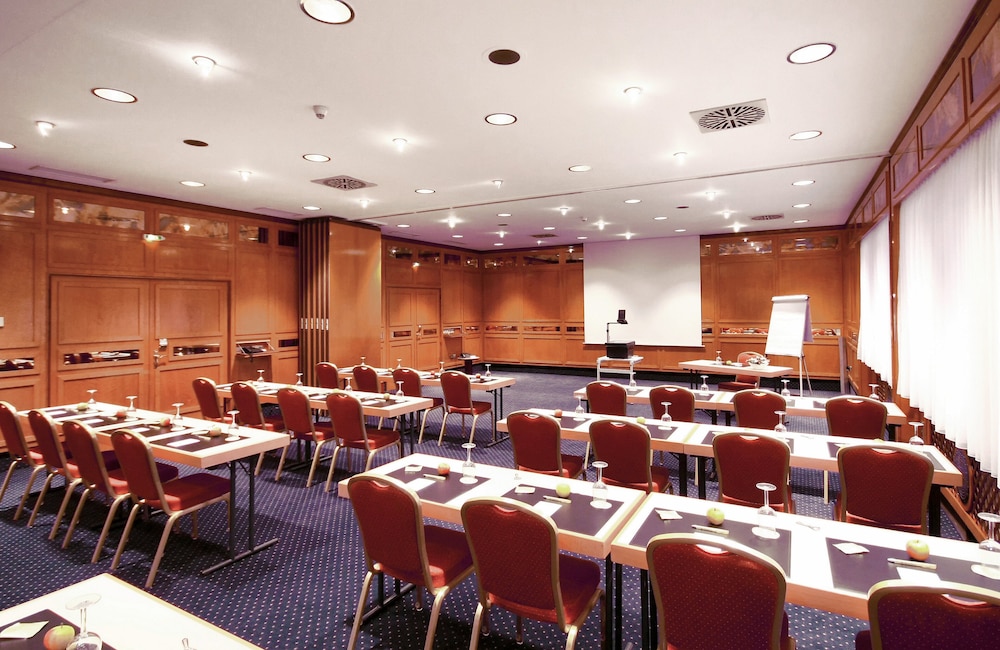 Leonardo Boutique Hotel Düsseldorf — Hotel building in Düsseldorf, North Rhine-Westphalia