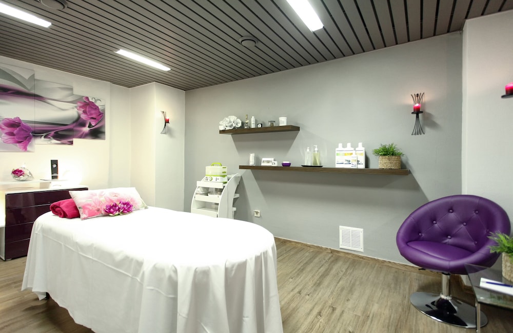 Leonardo Boutique Hotel Düsseldorf — Spa in Düsseldorf, North Rhine-Westphalia