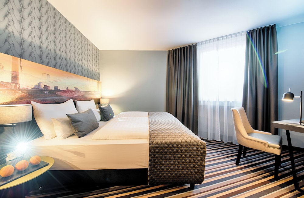 Leonardo Boutique Hotel Düsseldorf — Hotel rooms in Düsseldorf, North Rhine-Westphalia