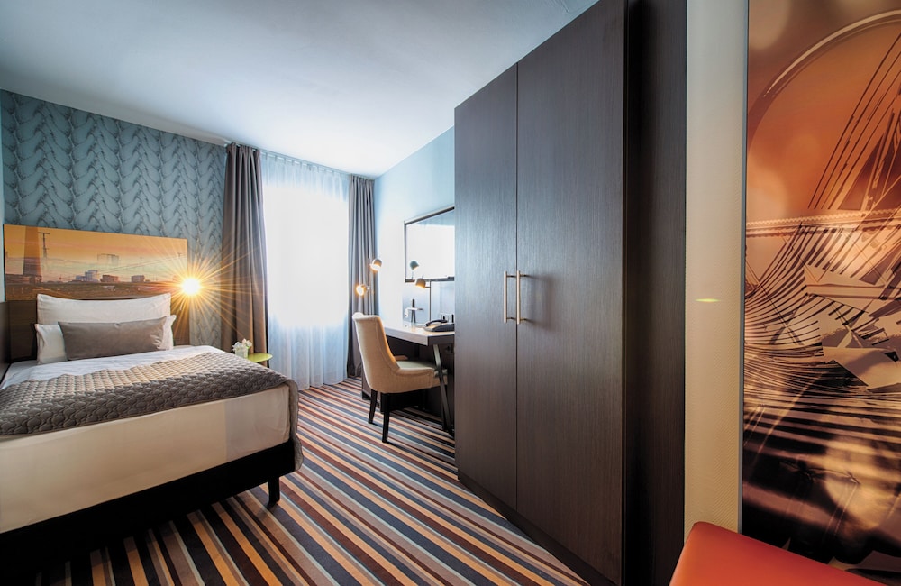 Leonardo Boutique Hotel Düsseldorf — Hotel rooms in Düsseldorf, North Rhine-Westphalia