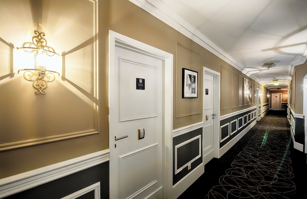 Leonardo Boutique Hotel Düsseldorf — Hotel building in Düsseldorf, North Rhine-Westphalia