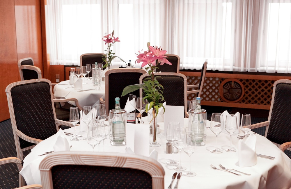 Leonardo Boutique Hotel Düsseldorf — Restaurant & bars in Düsseldorf, North Rhine-Westphalia