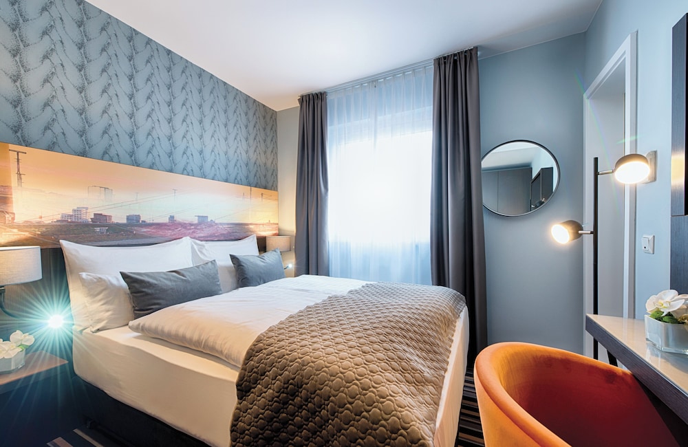 Leonardo Boutique Hotel Düsseldorf — Hotel rooms in Düsseldorf, North Rhine-Westphalia