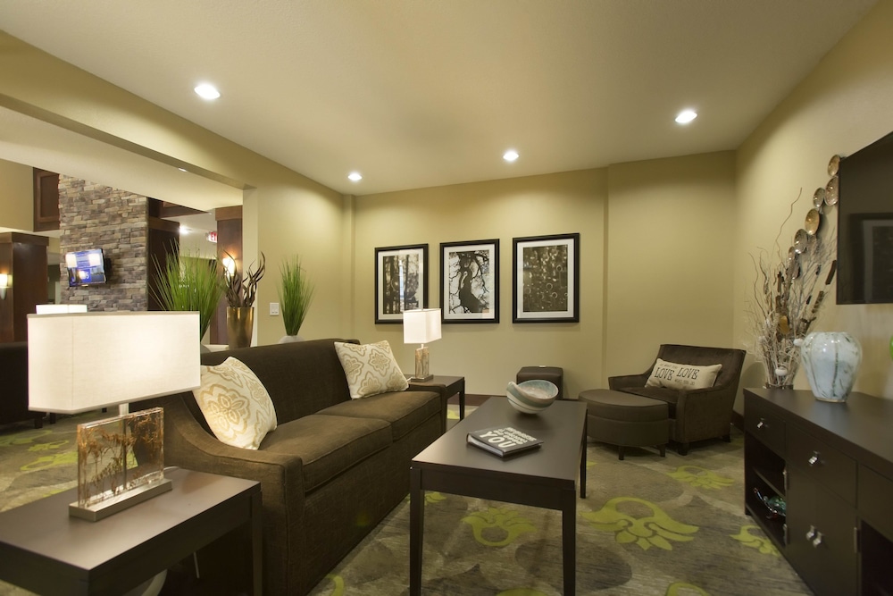 Staybridge Suites Orlando at SeaWorld by IHG — Hotel rooms in Orlando, Florida