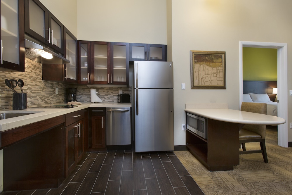 Staybridge Suites Orlando at SeaWorld by IHG — Hotel rooms in Orlando, Florida