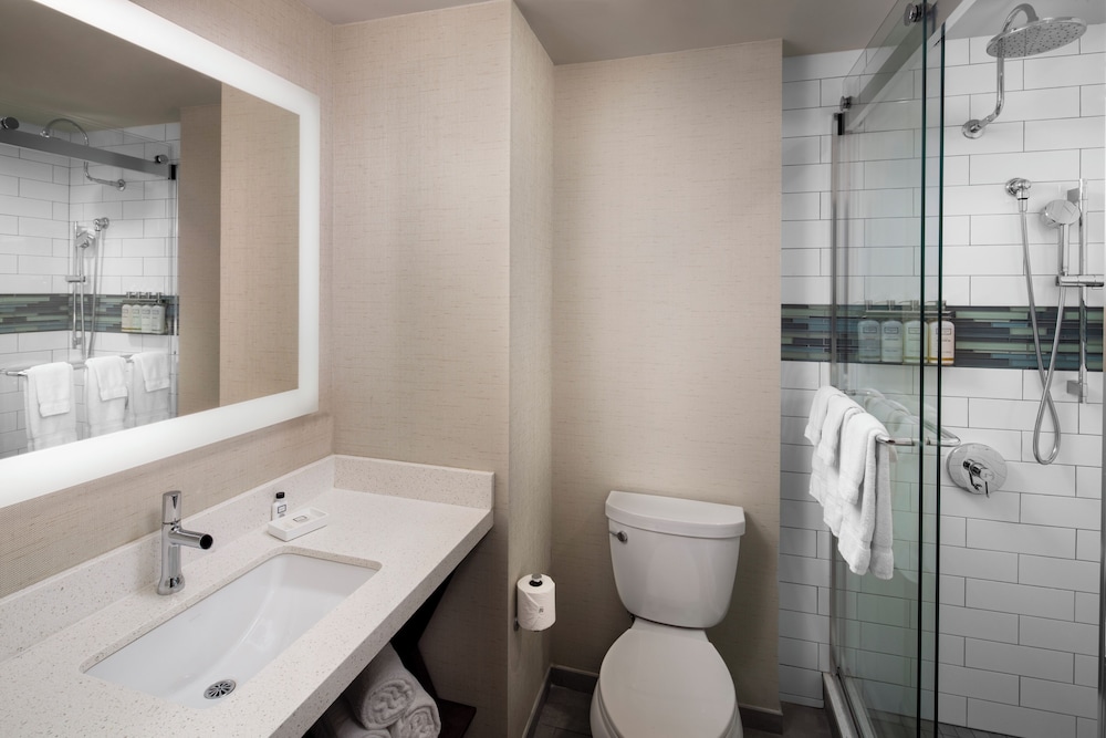 EVEN Hotel New York - Midtown East by IHG — Hotel rooms in New York City, New York State
