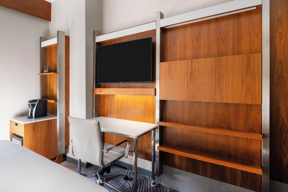 EVEN Hotel New York - Midtown East by IHG — Hotel rooms in New York City, New York State