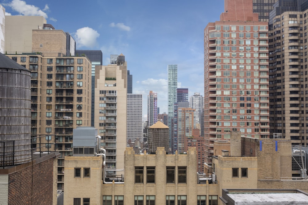 EVEN Hotel New York - Midtown East by IHG — Attractions in the area in New York City, New York State