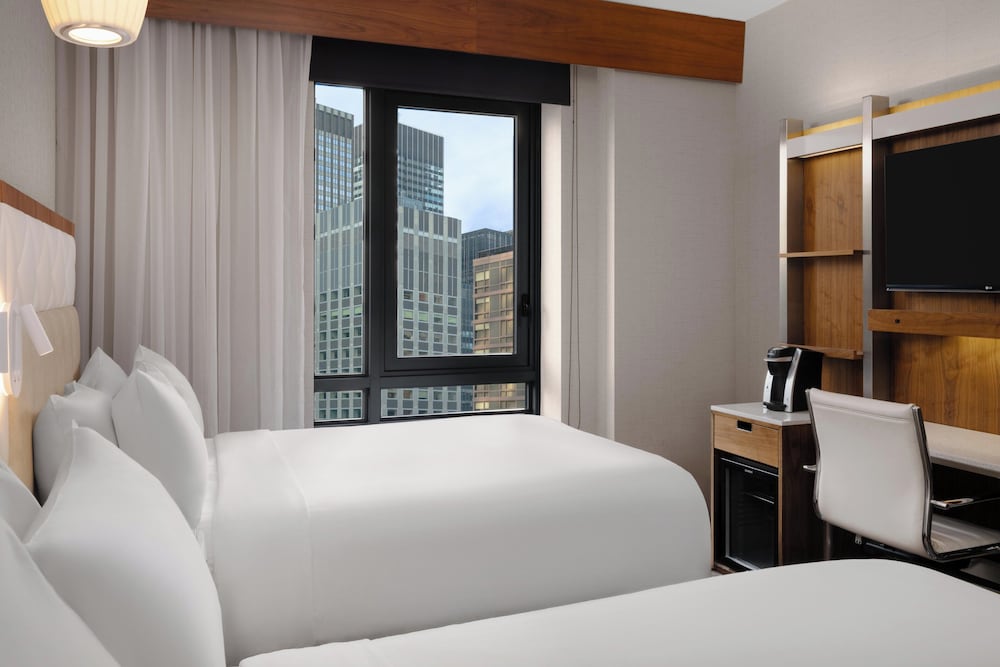 EVEN Hotel New York - Midtown East by IHG — Hotel rooms in New York City, New York State