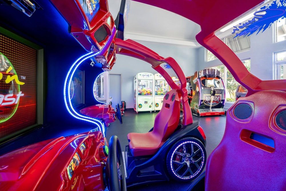 TownePlace Suites Orlando at FLAMINGO CROSSINGS® Town Center/Western Entrance — Attractions for children in Winter Garden, Florida