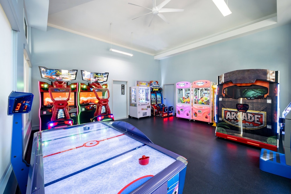 TownePlace Suites Orlando at FLAMINGO CROSSINGS® Town Center/Western Entrance — Attractions for children in Winter Garden, Florida