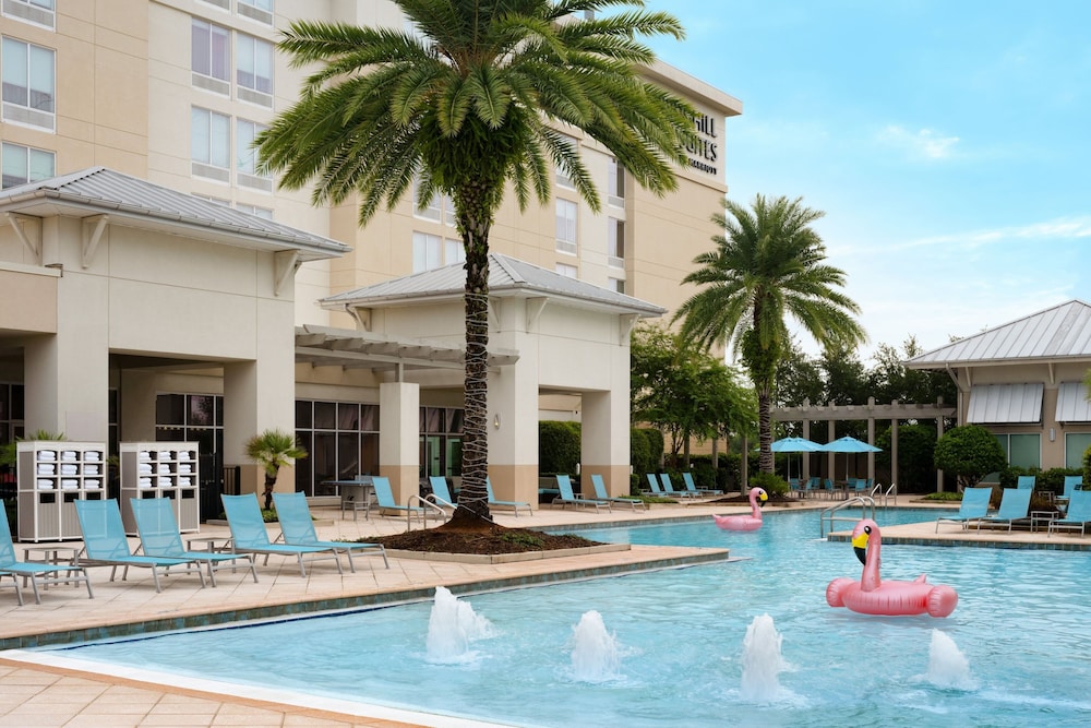 TownePlace Suites Orlando at FLAMINGO CROSSINGS® Town Center/Western Entrance — Swimming pool in Winter Garden, Florida