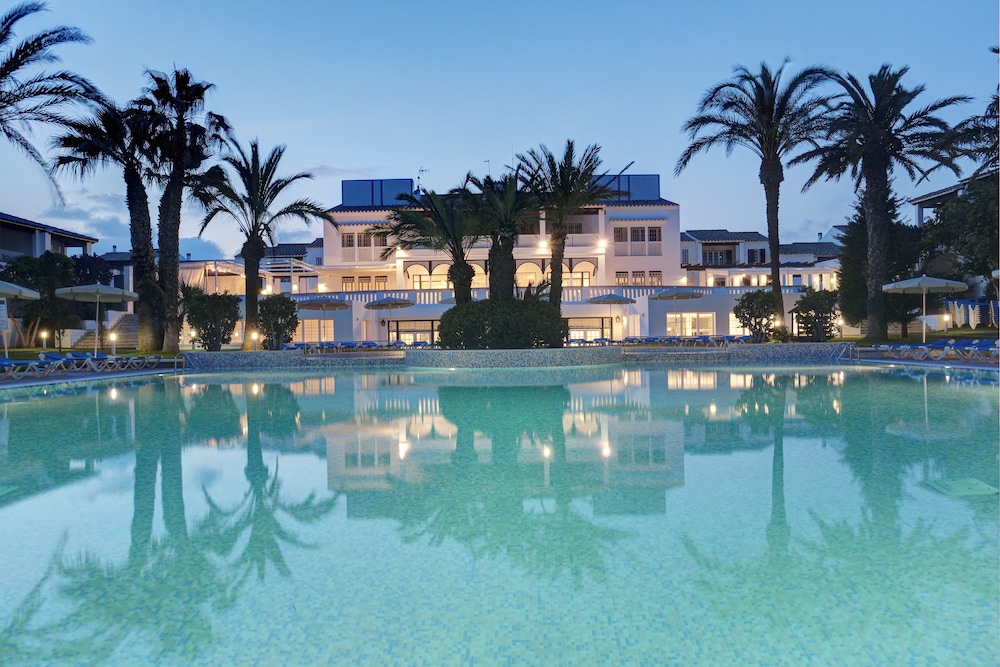 Grupotel Club Menorca — Pool in Cala'n Bosch, Balearic Islands