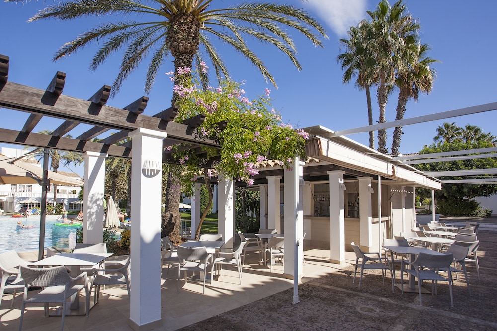 Grupotel Club Menorca — Pool in Cala'n Bosch, Balearic Islands