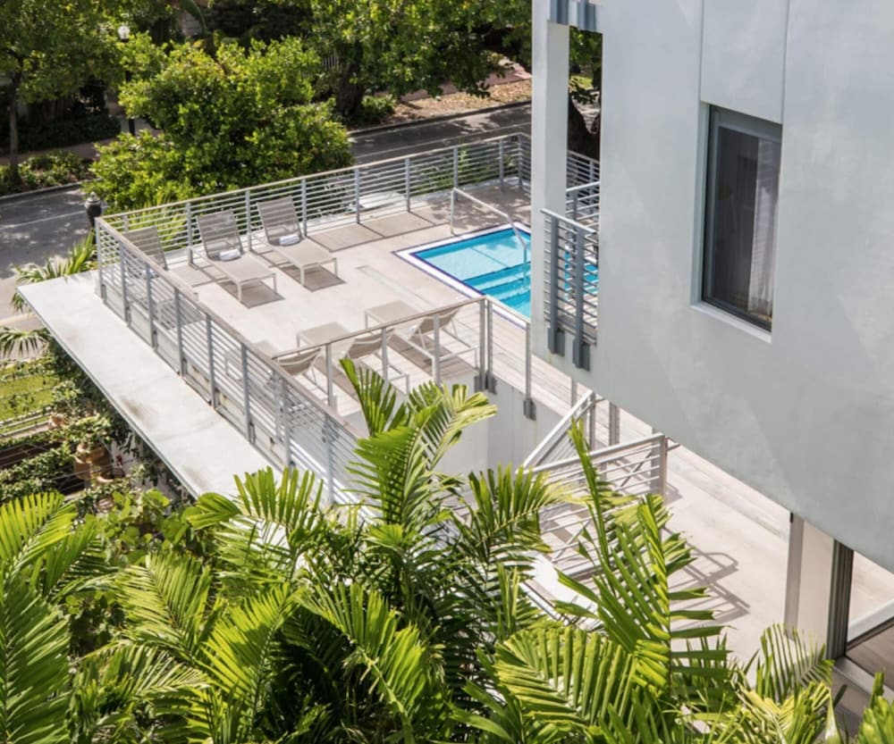 The Meridian Hotel by At Mine Hospitality — Swimming pool in Miami, Florida