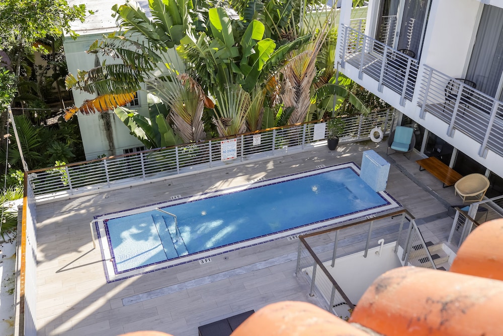 The Meridian Hotel by At Mine Hospitality — Swimming pool in Miami, Florida
