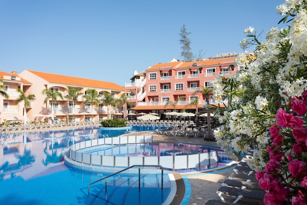 Hotel El Duque - zdjęcie 3