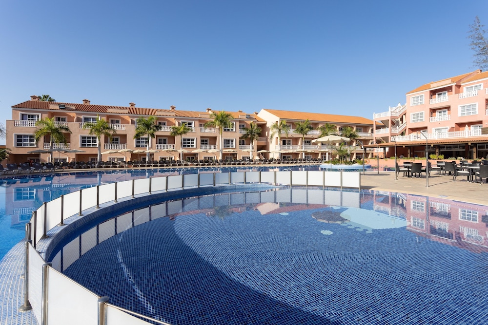 Hotel El Duque — Swimming pool in Costa Adeje, Canary Islands
