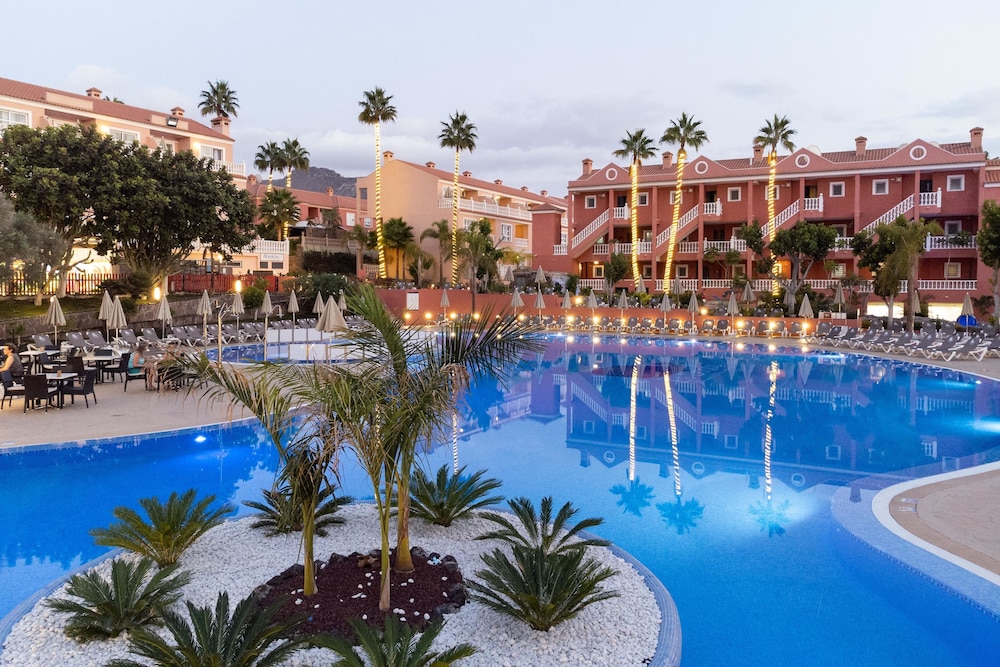 Hotel El Duque — Swimming pool in Costa Adeje, Canary Islands