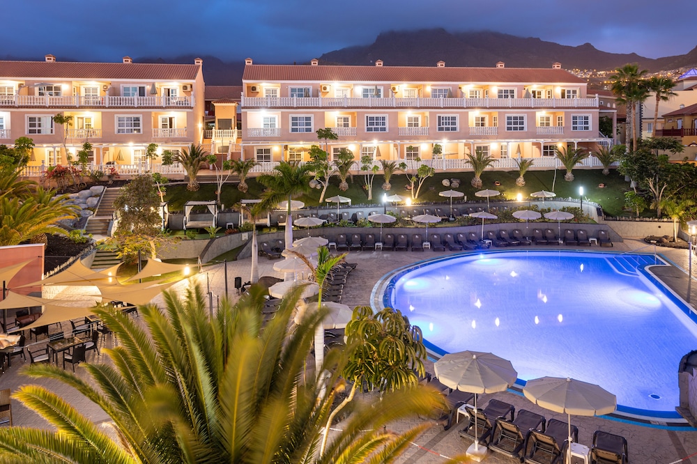 Hotel El Duque — Swimming pool in Costa Adeje, Canary Islands