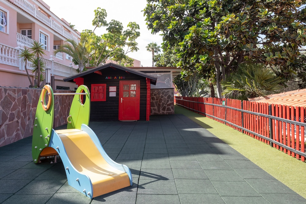 Hotel El Duque — Attractions for children in Costa Adeje, Canary Islands