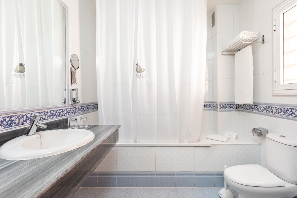 Hotel El Duque — Hotel rooms in Costa Adeje, Canary Islands