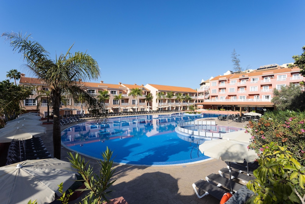 Hotel El Duque — Swimming pool in Costa Adeje, Canary Islands