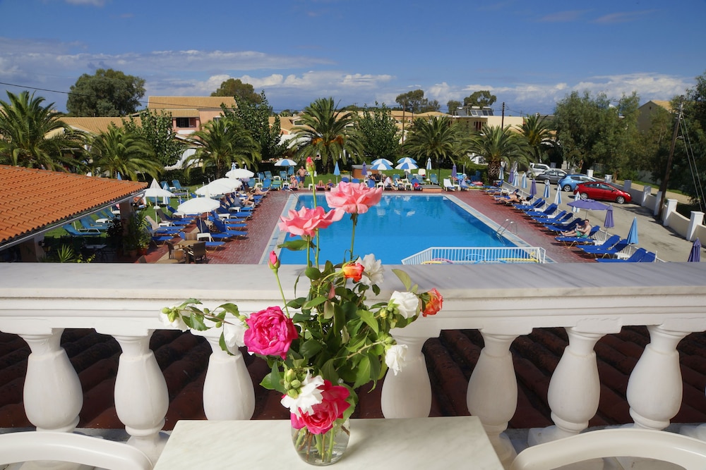 Alkion Hotel Sidari — Swimming pool in Sidari, Ionian Islands