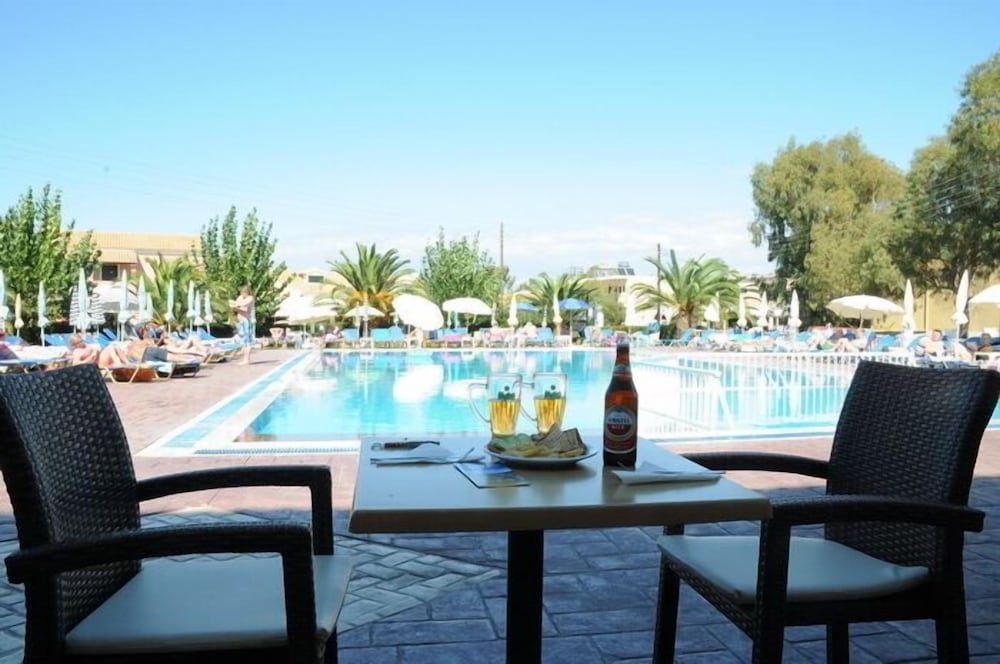 Alkion Hotel Sidari — Swimming pool in Sidari, Ionian Islands