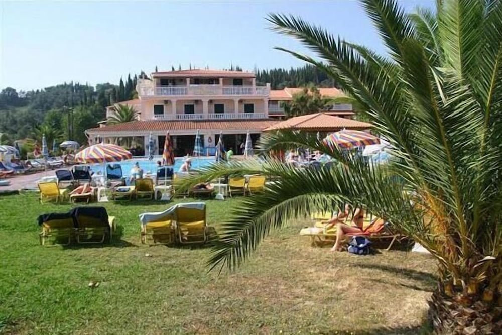Alkion Hotel Sidari — Swimming pool in Sidari, Ionian Islands