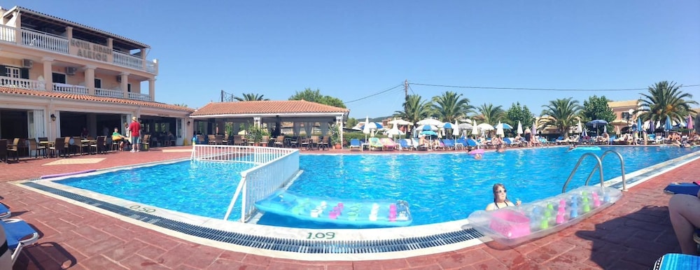 Alkion Hotel Sidari — Swimming pool in Sidari, Ionian Islands