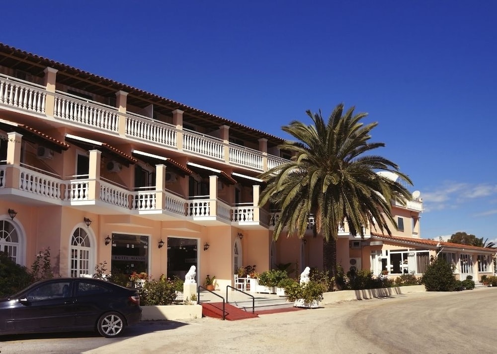Alkion Hotel Sidari — Hotel building in Sidari, Ionian Islands
