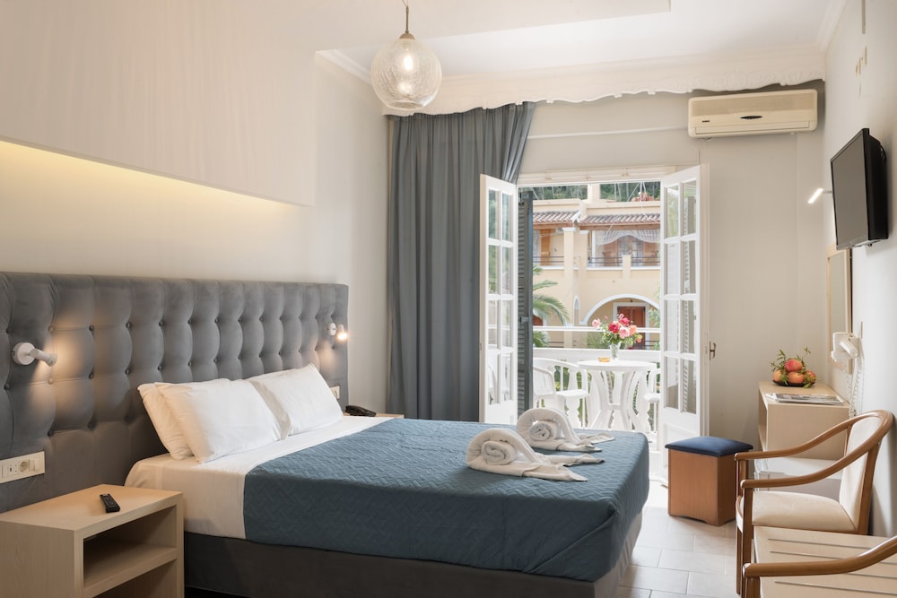 Alkion Hotel Sidari — Hotel rooms in Sidari, Ionian Islands