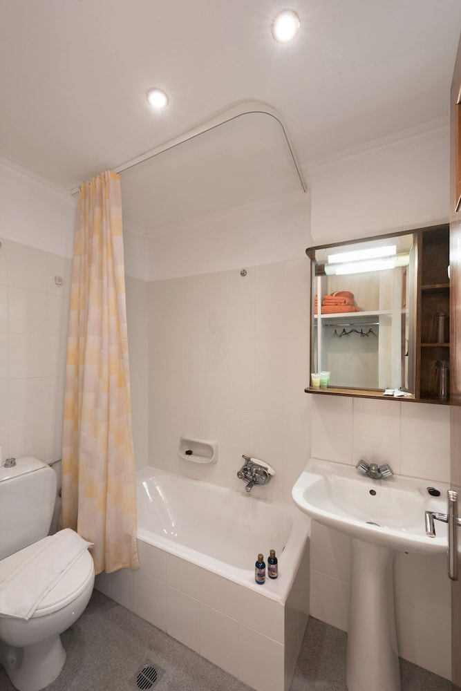 Alkion Hotel Sidari — Hotel rooms in Sidari, Ionian Islands
