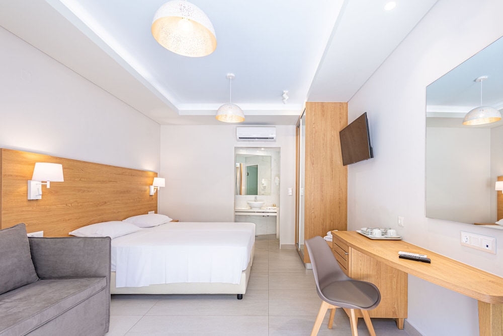 Anna Maria Village — Hotel rooms in Hersonissos