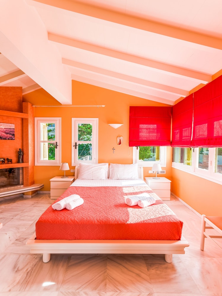 Anna Maria Village — Hotel rooms in Hersonissos