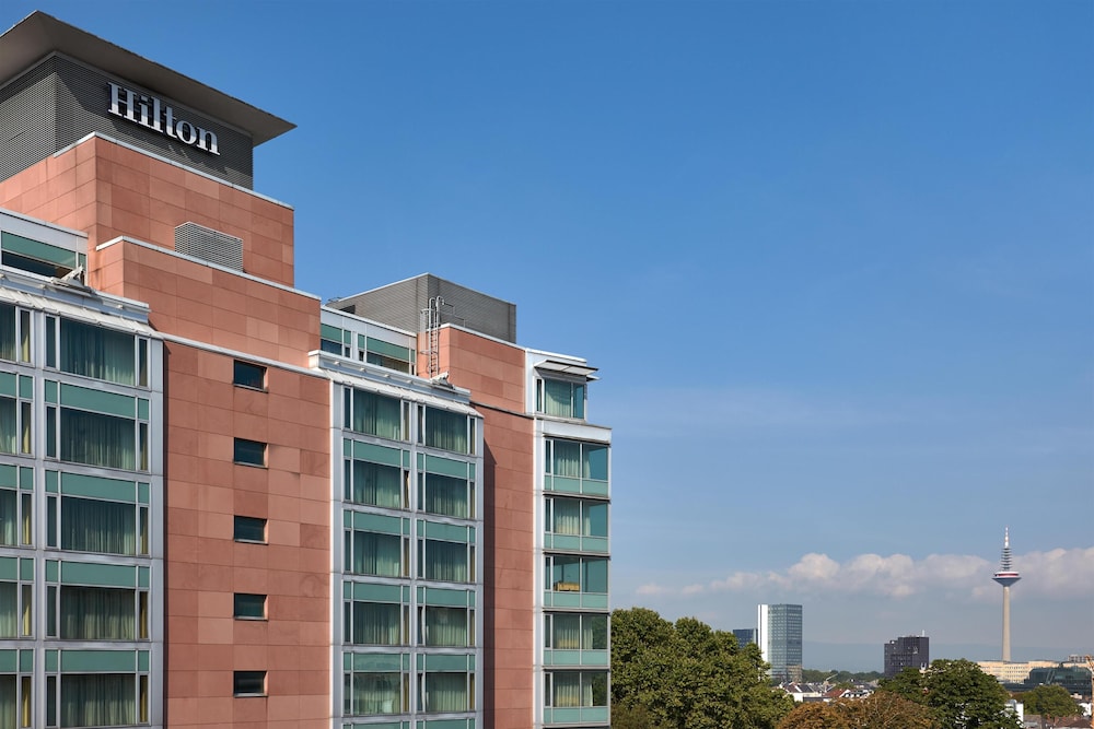 Hilton Frankfurt City Centre - zdjęcie 3