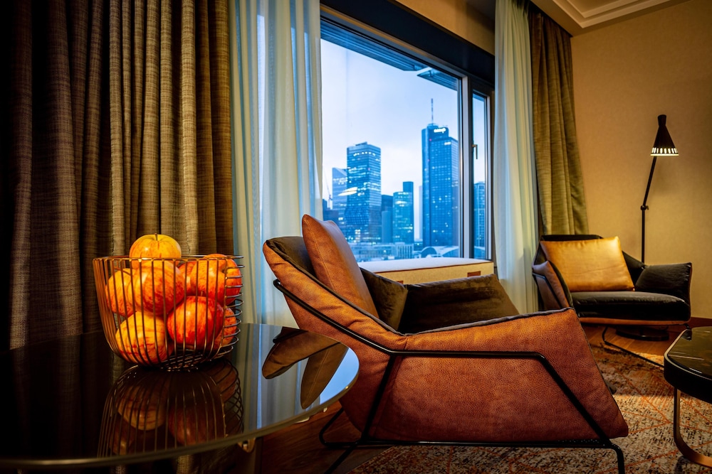 Hilton Frankfurt City Centre