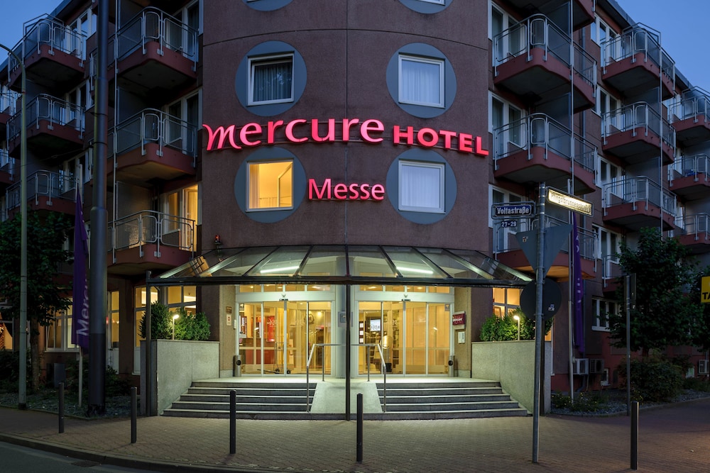 Mercure Hotel & Residenz Frankfurt Messe — Hotel building in Frankfurt am Main, Hesse