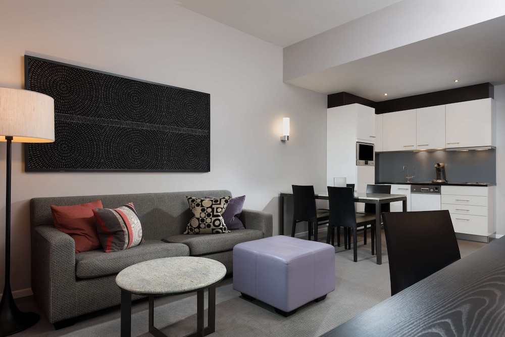 Adina Apartment Hotel Frankfurt Neue Oper — Hotel rooms in Frankfurt am Main, Hesse