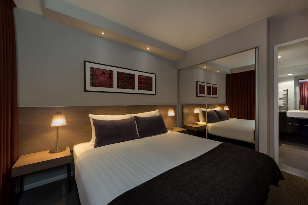 Adina Apartment Hotel Frankfurt Neue Oper — Hotel rooms in Frankfurt am Main, Hesse