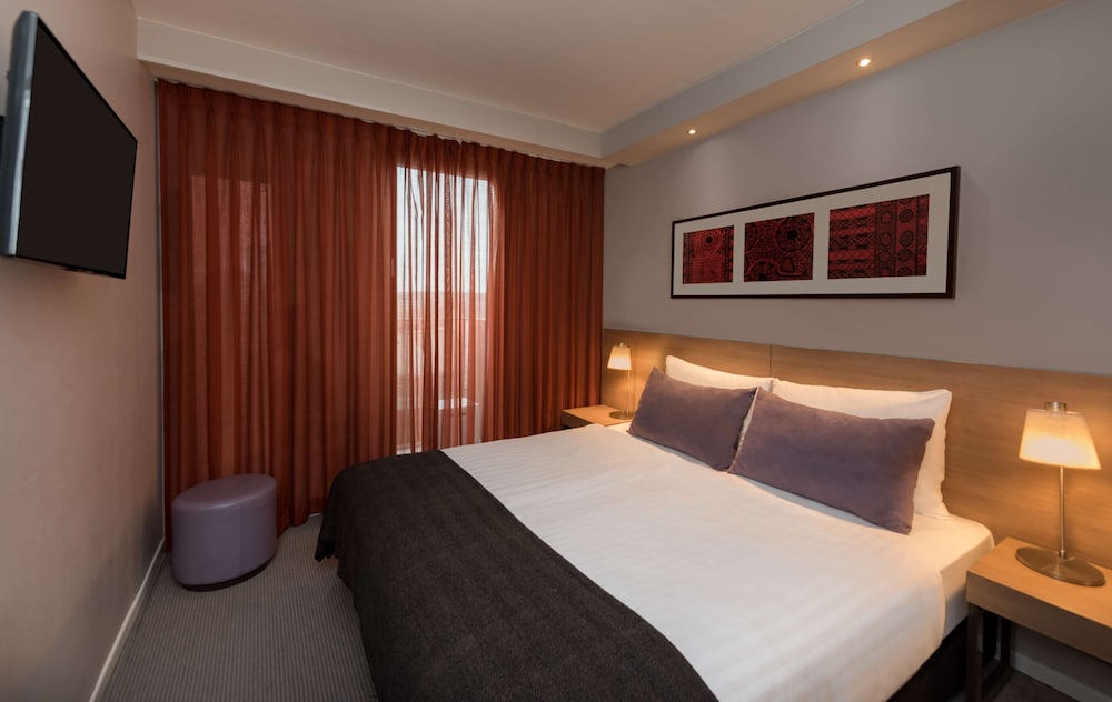 Adina Apartment Hotel Frankfurt Neue Oper — Hotel rooms in Frankfurt am Main, Hesse