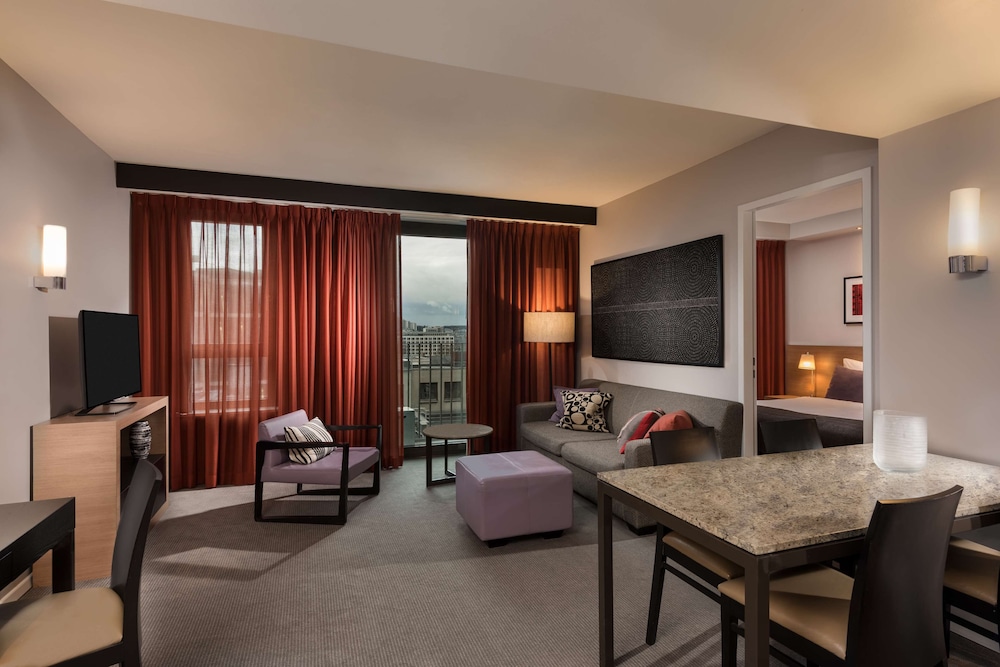 Adina Apartment Hotel Frankfurt Neue Oper — Hotel rooms in Frankfurt am Main, Hesse