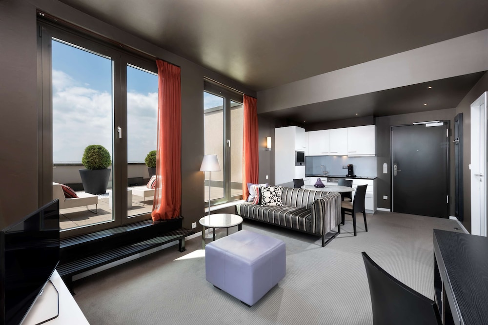 Adina Apartment Hotel Frankfurt Neue Oper — Hotel rooms in Frankfurt am Main, Hesse